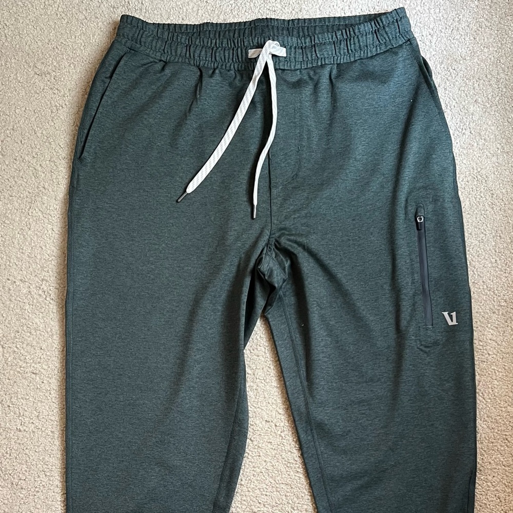 Vuori Men’s Sunday Jogger